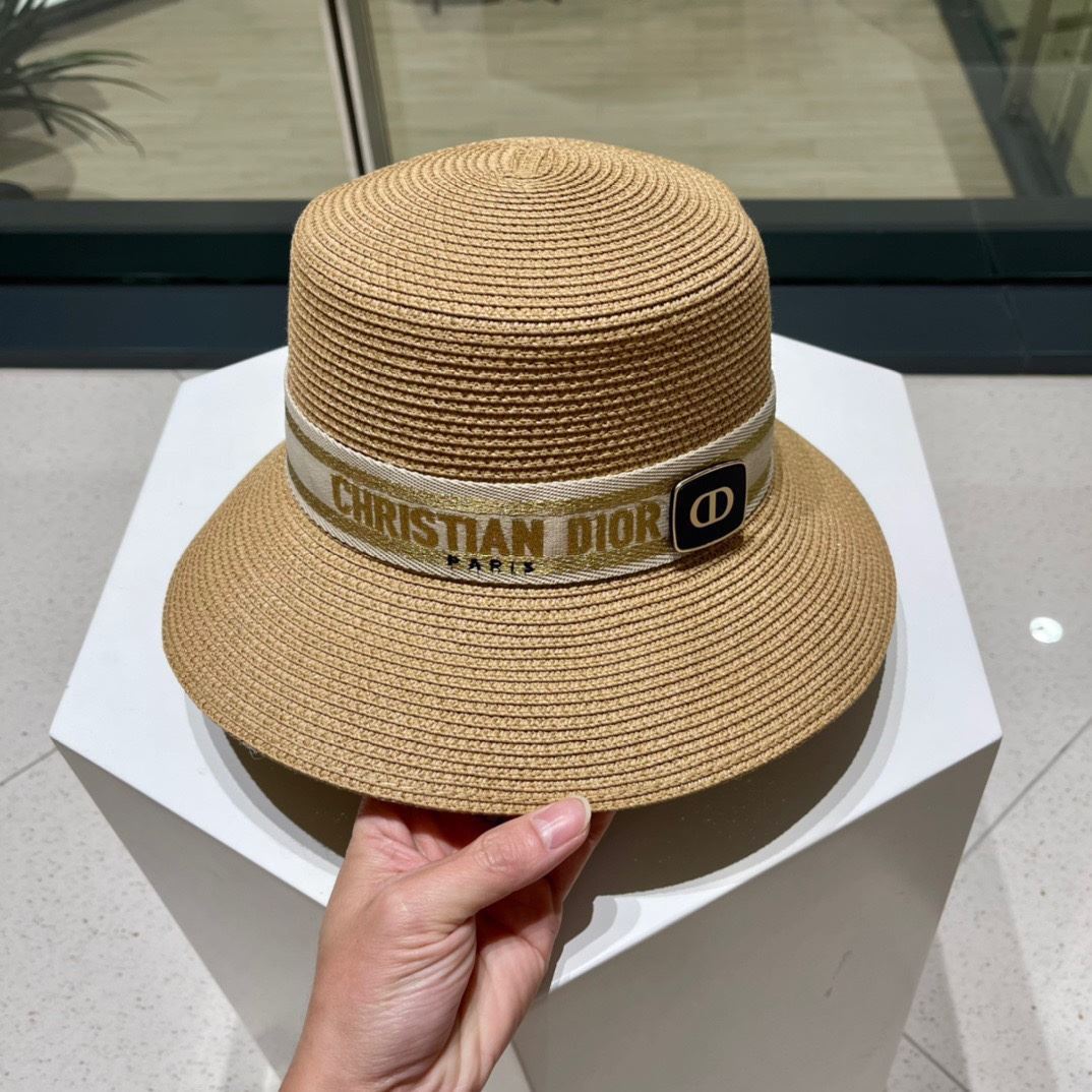 Christian Dior Caps